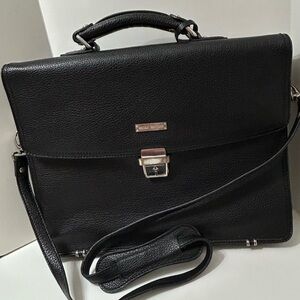 Brook Brothers classic black pebbled leather/laptop briefcase good condition